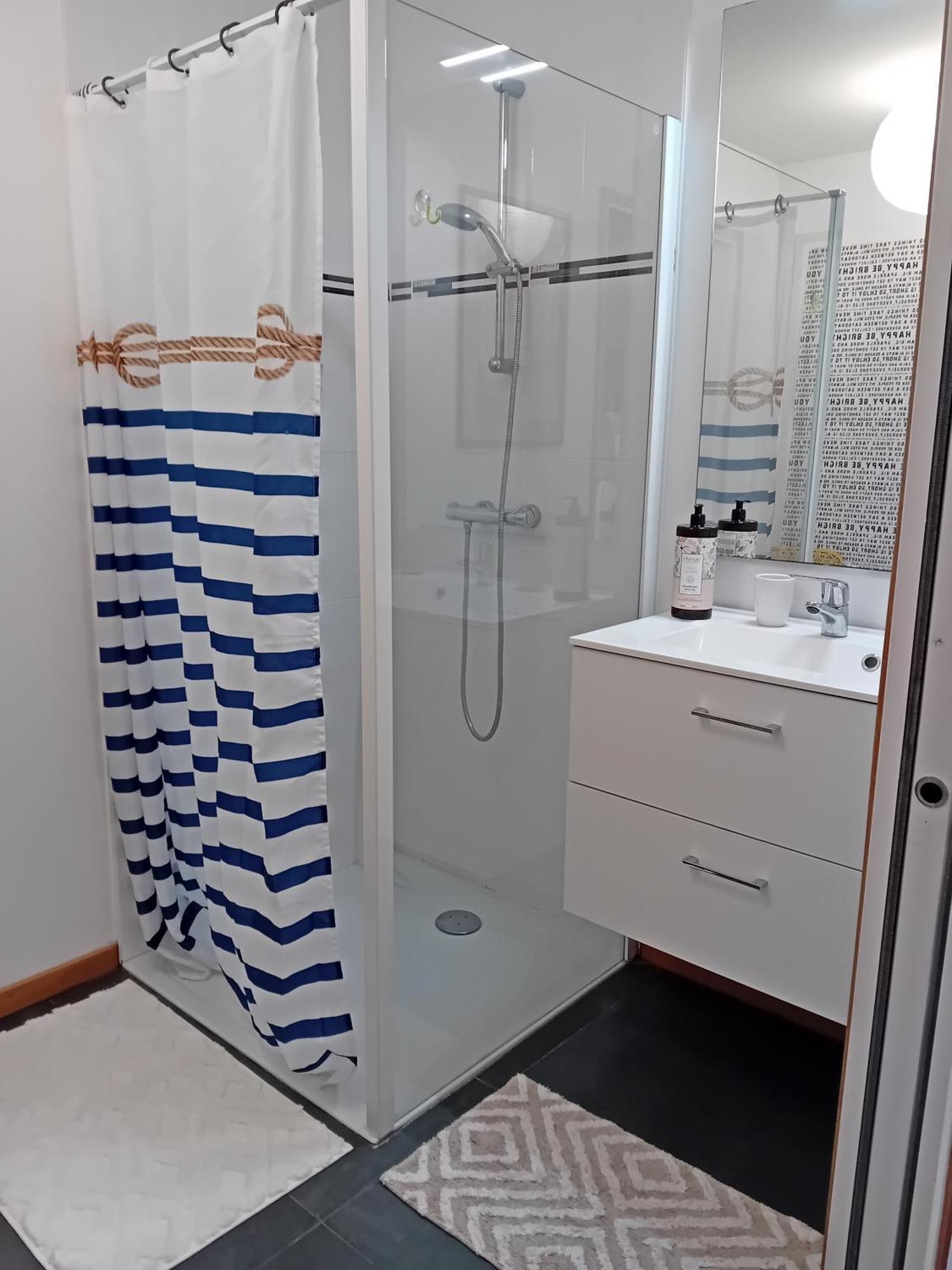 Suite Parentale, Entree Individuelle Camoël 外观 照片